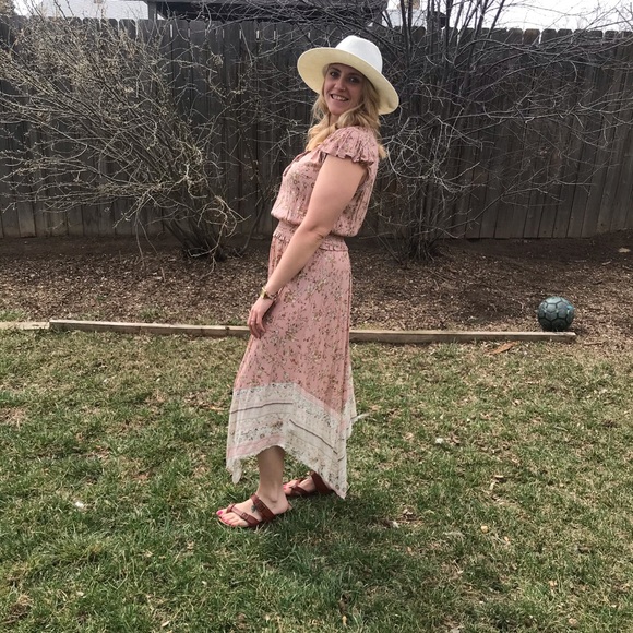 Meet your Posher, Misty - Picture 1 of 1